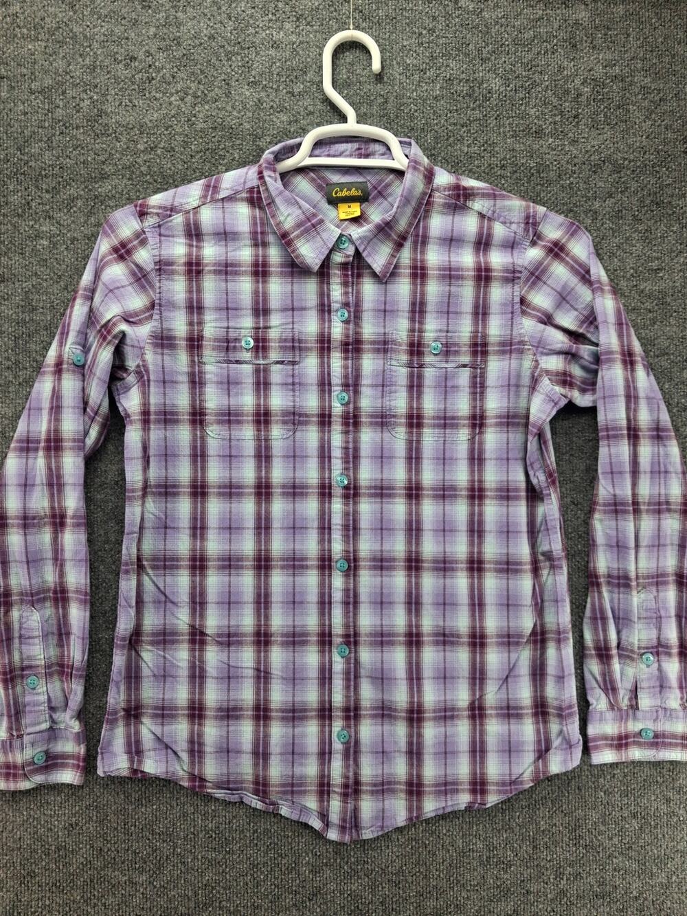 Cabelas Shirt Womens Medium Button Down Purple Plaid Long Sleeve